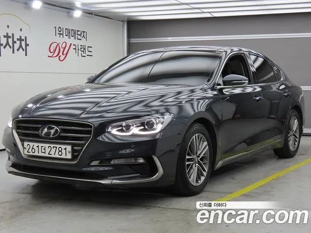 Hyundai Grandeur 2019 — photo 1