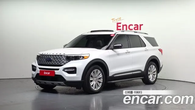 Ford Explorer 2021 — photo 1