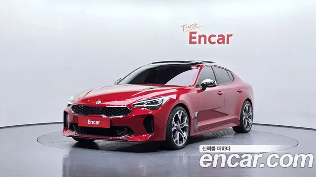 Kia Stinger 2018 — photo 1