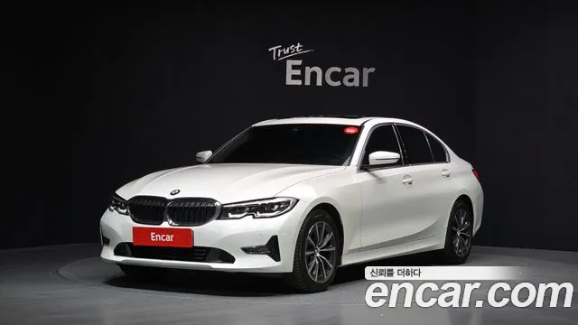BMW 3-Series 2019 — photo 1