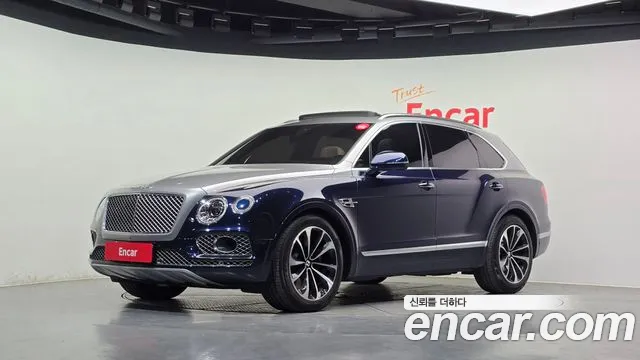 Bentley Bentayga 2017 — photo 1