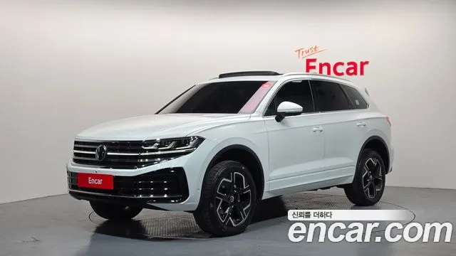 Volkswagen Touareg 2024 — photo 1