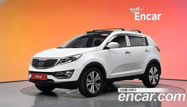 Kia Sportage 2012 — photo 1