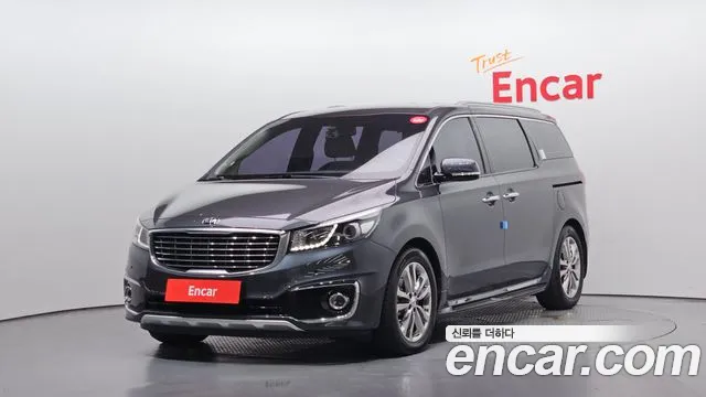 Kia Canival 2018 — photo 1