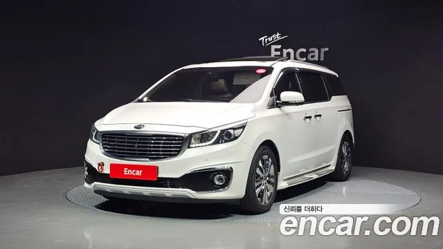 Kia Canival 2018 — photo 1