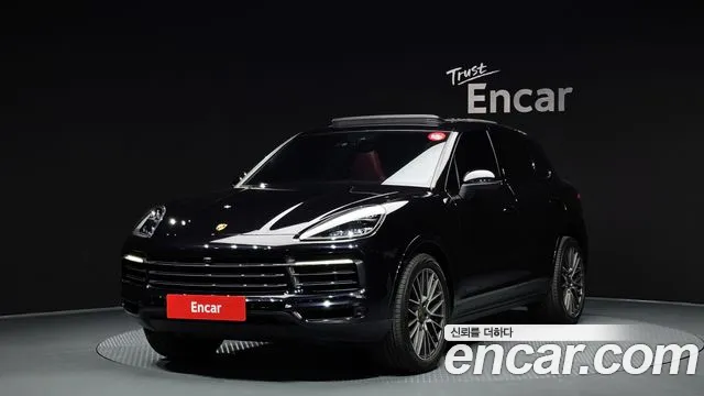 Porsche Cayenne 2020 — photo 1