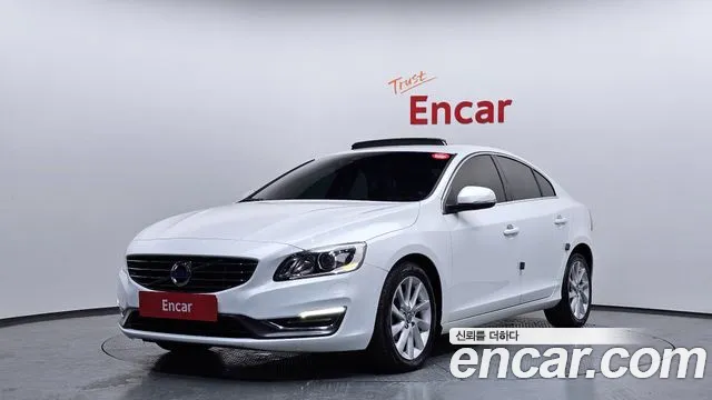 Volvo S60 2014 — photo 1