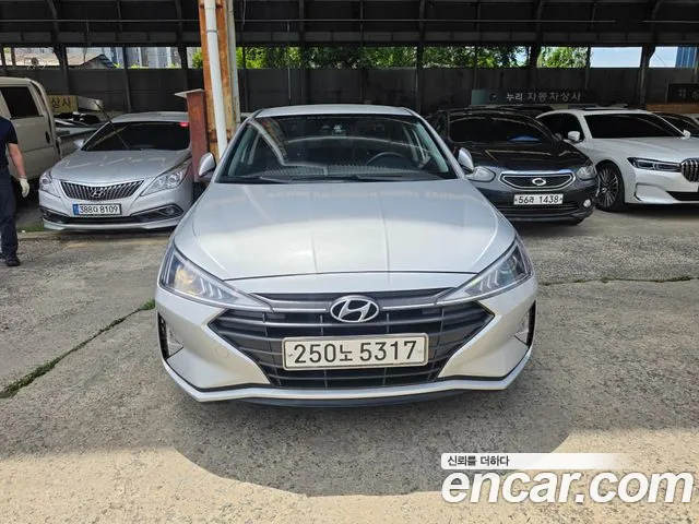 Hyundai AVANTE 2019 — photo 1