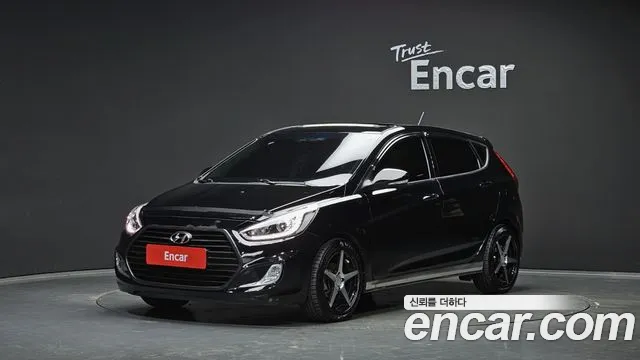 Hyundai Accent 2017 — photo 1