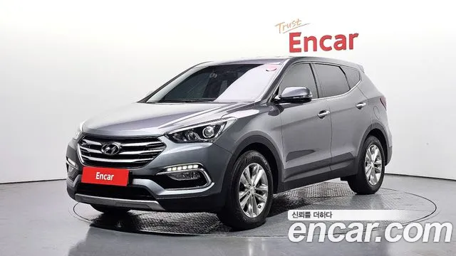 Hyundai Santafe 2016 — photo 1