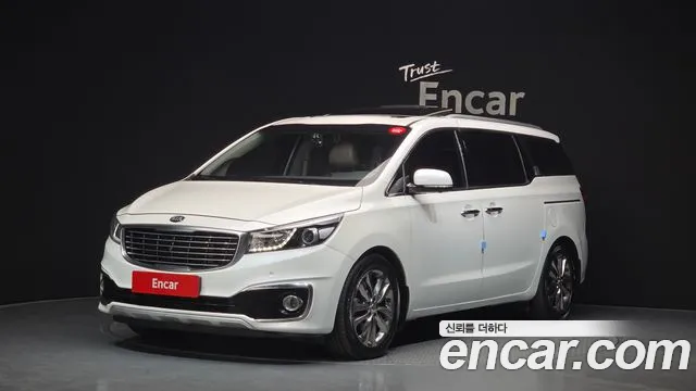 Kia Canival 2018 — photo 1