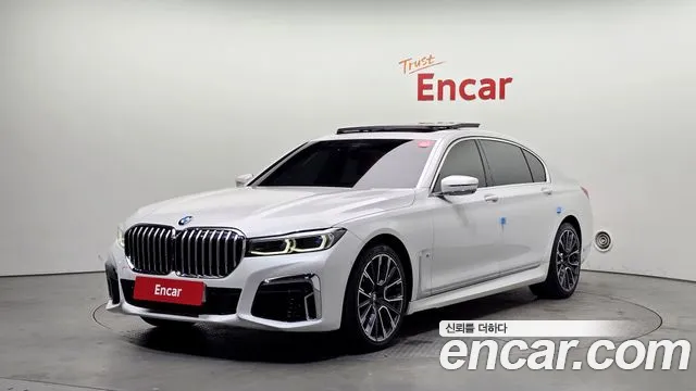 BMW 7-Series 2021 — photo 1
