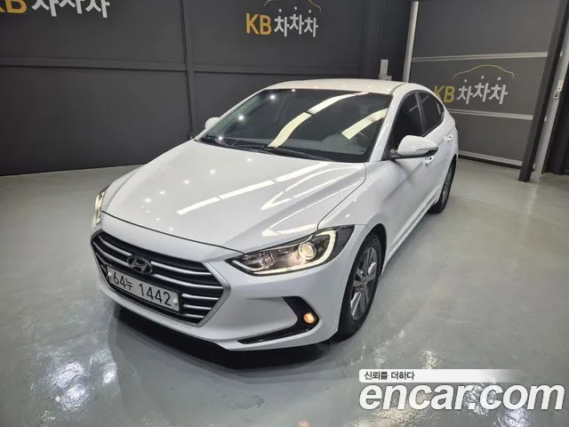 Hyundai AVANTE 2016 — photo 1