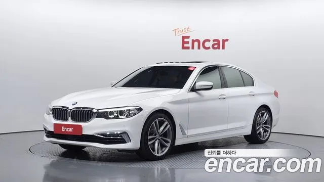 BMW 5-Series 2020 — photo 1