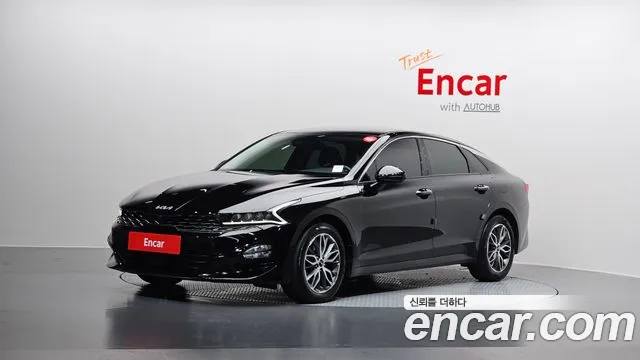 Kia K5 2023 — photo 1