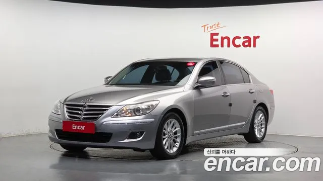 Hyundai Genesis 2008 — photo 1
