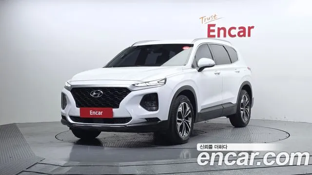 Hyundai Santafe 2019 — photo 1