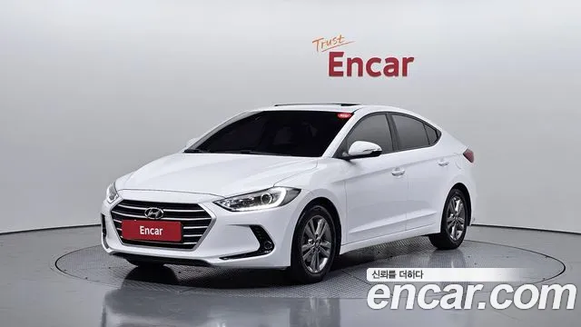 Hyundai AVANTE 2017 — photo 1
