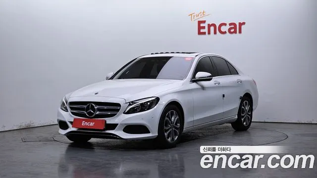 Mercedes-Benz C-Class 2018 — photo 1