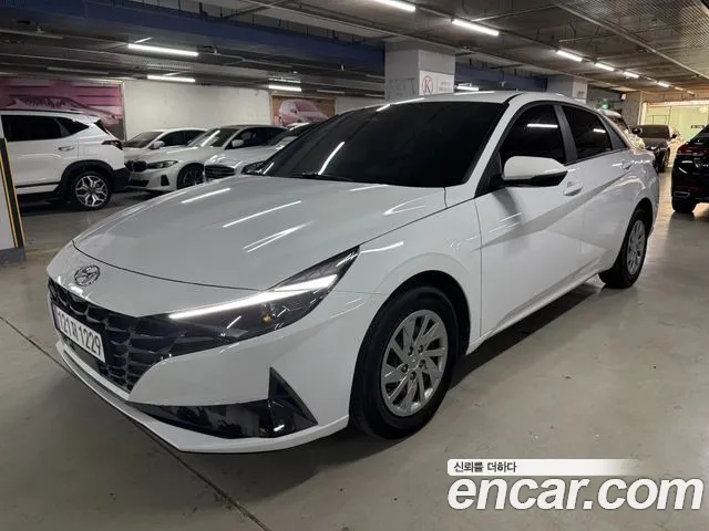 Hyundai AVANTE 2021 — photo 1
