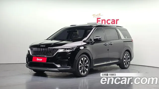 Kia Canival 2022 — photo 1