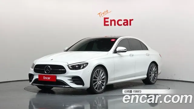 Mercedes-Benz E-Class 2021 — photo 1