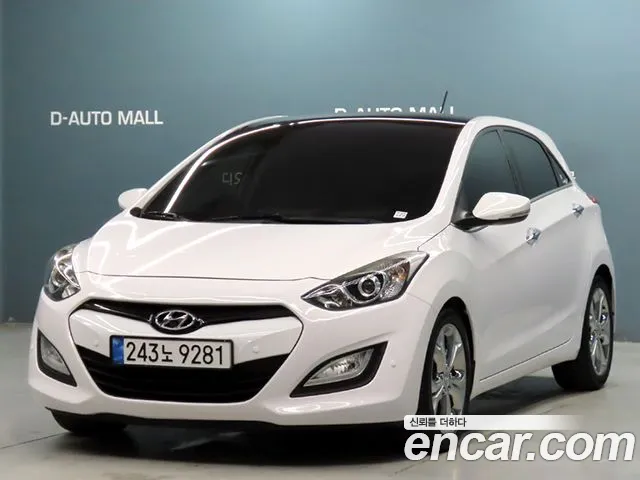Hyundai i30 2014 — photo 1