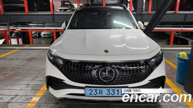 Mercedes-Benz EQB 2026 — photo 1