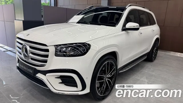 Mercedes-Benz GLS-Class 2025 — photo 1