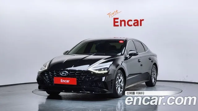 Hyundai Sonata 2022 — photo 1