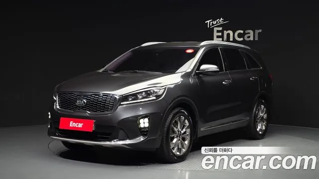 Kia Sorento 2018 — photo 1