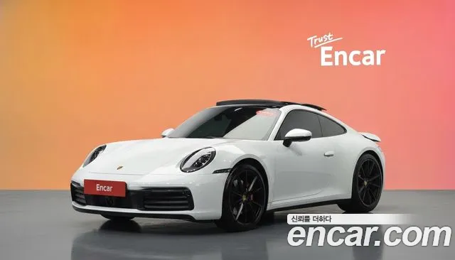 Porsche 911 2024 — photo 1