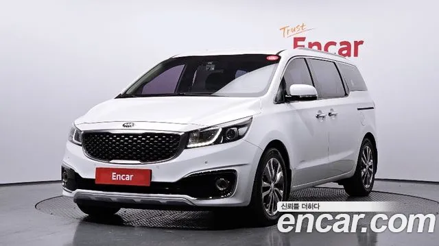 Kia Canival 2018 — photo 1