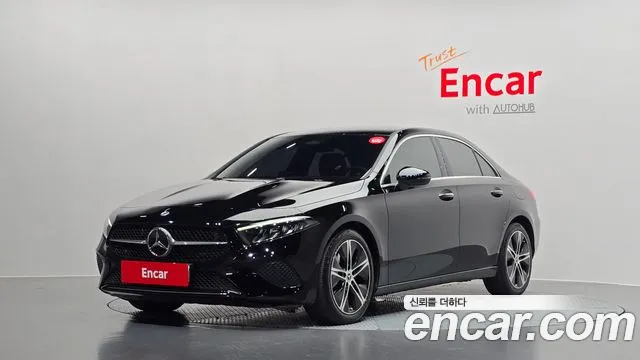 Mercedes-Benz A-Class 2024 — photo 1