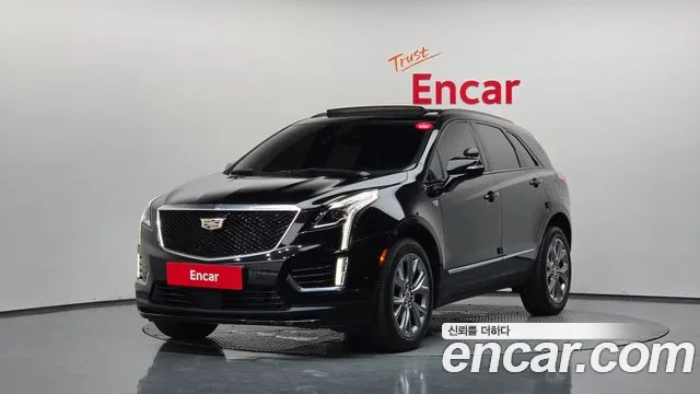 Cadillac XT5 2020 — photo 1