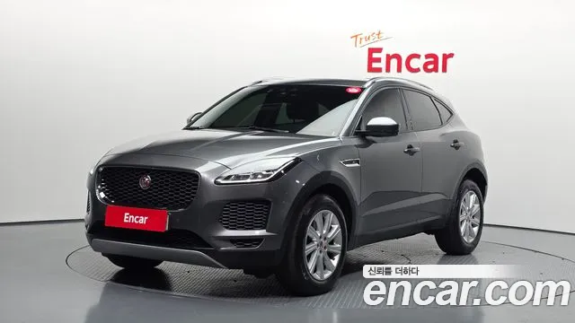 Jaguar E-PACE 2019 — photo 1