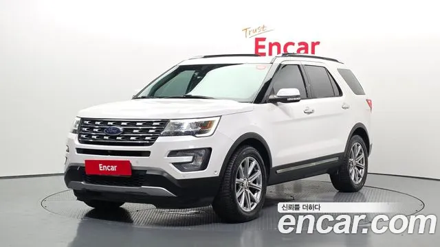 Ford Explorer 2017 — photo 1