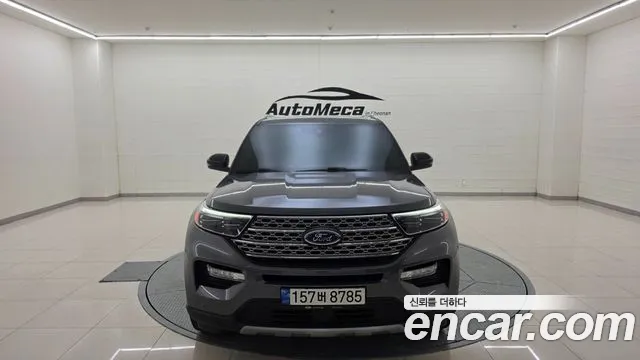 Ford Explorer 2021 — photo 1