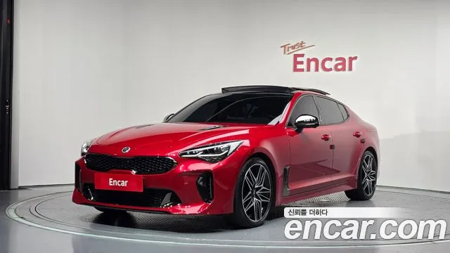 Kia Stinger 2021 — photo 1
