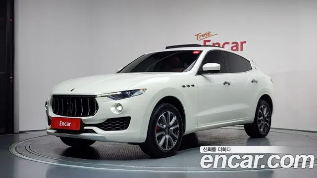 Maserati Levante 2017 — photo 1