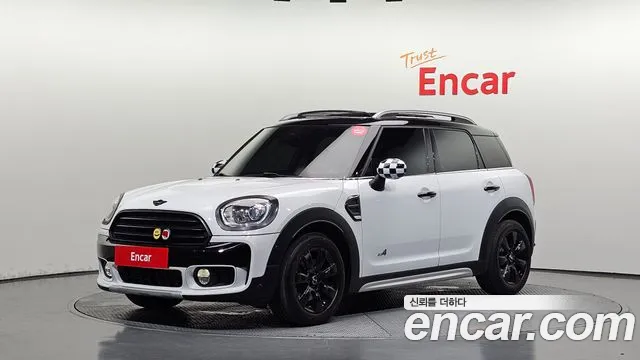 Mini Countryman 2019 — photo 1
