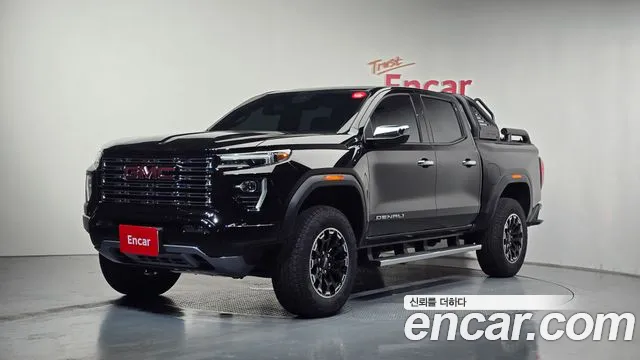 GMC Canyon 2026 — photo 1