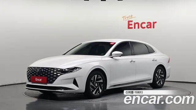 Hyundai Grandeur 2022 — photo 1
