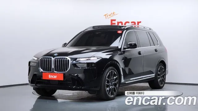 BMW X7 2025 — photo 1