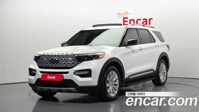 Ford Explorer 2021 — photo 1