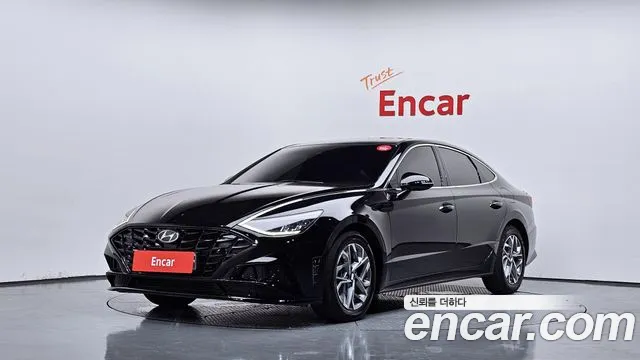 Hyundai Sonata 2022 — photo 1