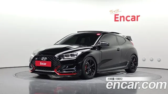 Hyundai Veloster 2021 — photo 1