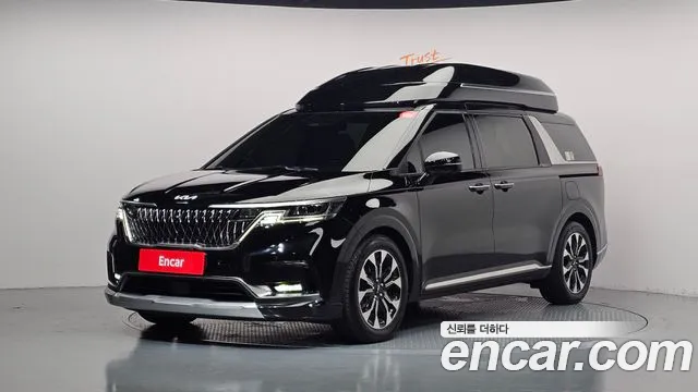 Kia Canival 2022 — photo 1