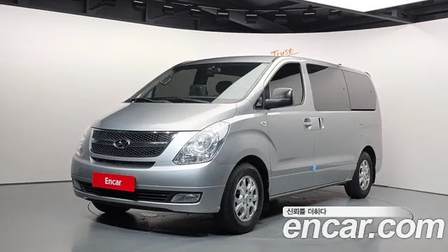 Hyundai Starex 2014 — photo 1