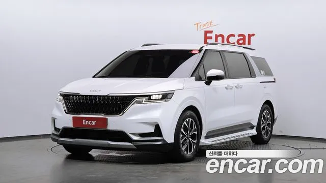 Kia Canival 2022 — photo 1